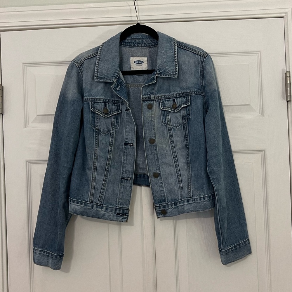 Old Navy Classic Denim Jacket- Medium Wash- Size L